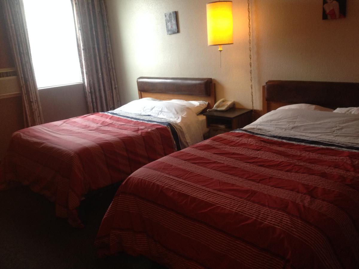 Classic Motor Inn Melville Bagian luar foto
